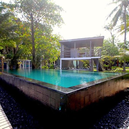 Inna'S Villa Desa Krui ภายนอก รูปภาพ